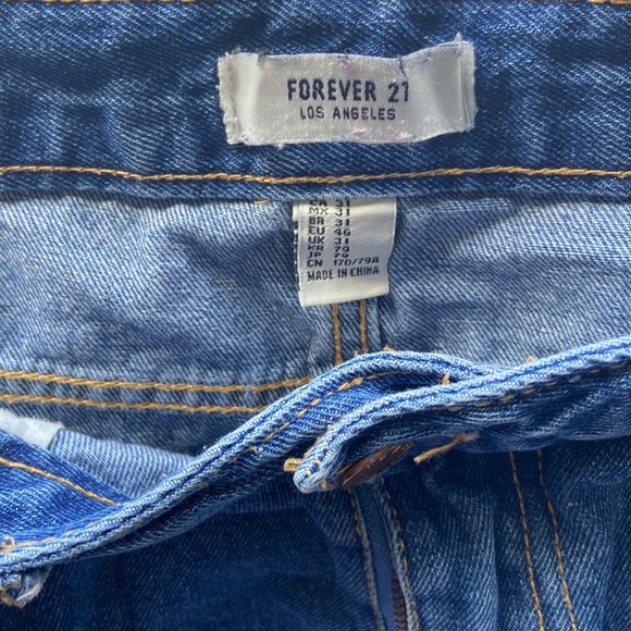 Forever 21 Jean Shorts 💙 - Picture 2 of 2